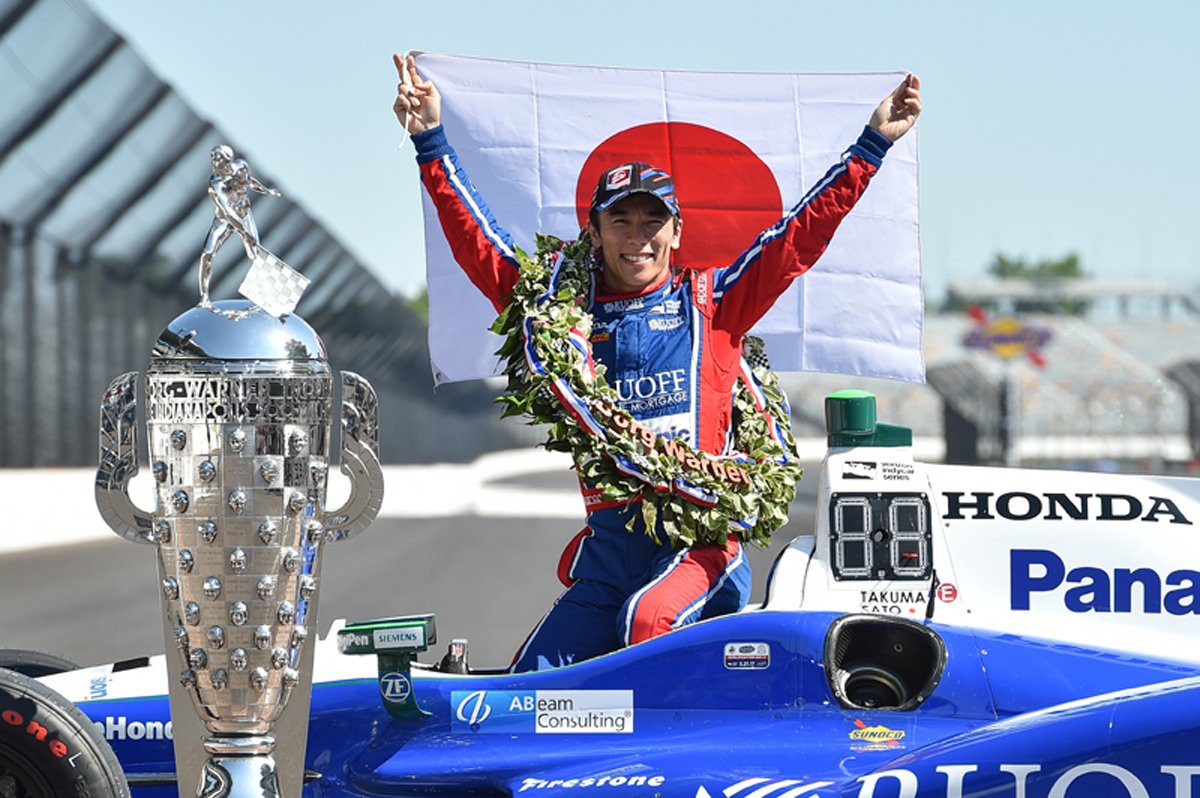 レーシングドライバー 佐藤琢磨 サンライズタイヤサービス